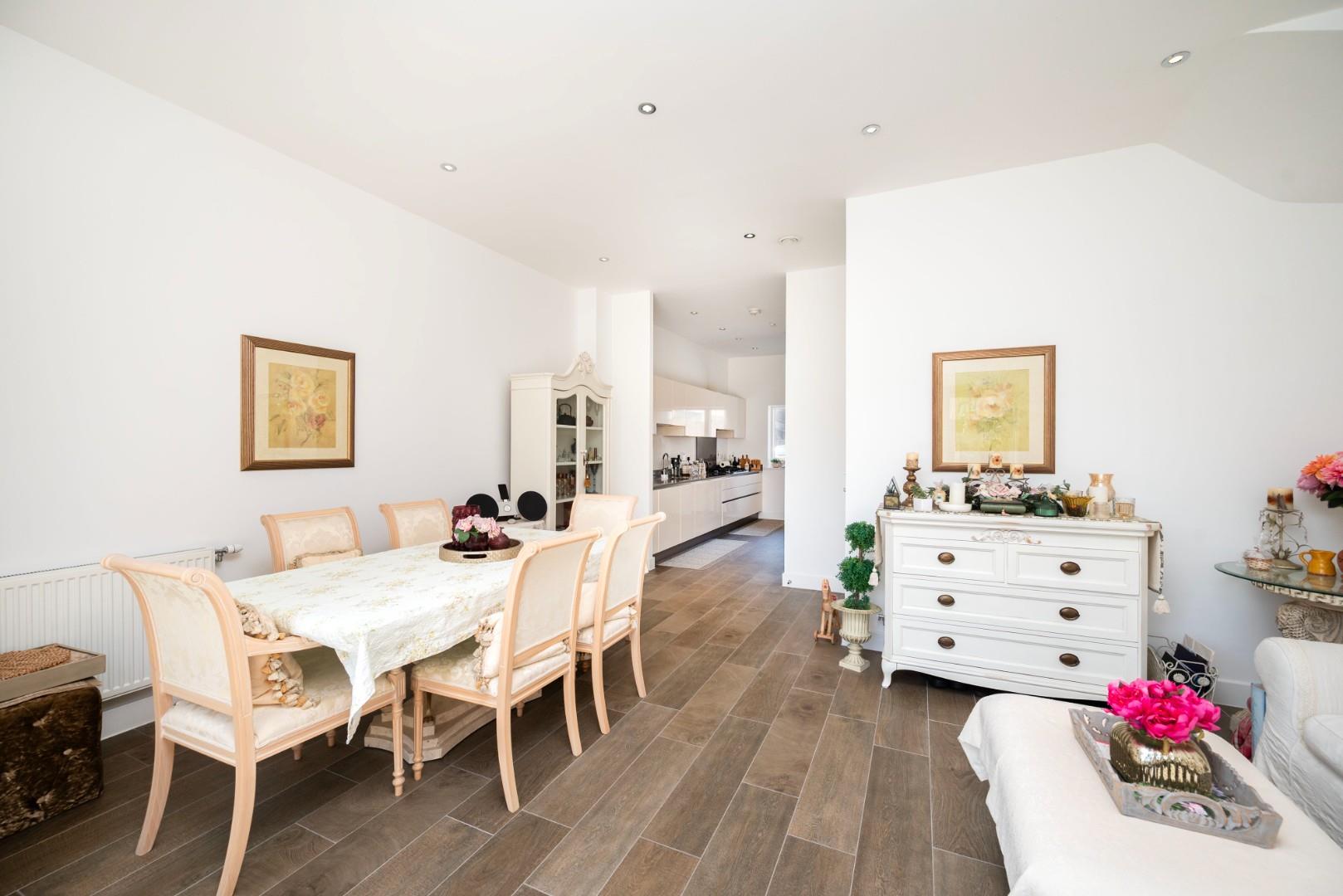 4 bed property in Delta Mews, Millbrook Park, NW7, London